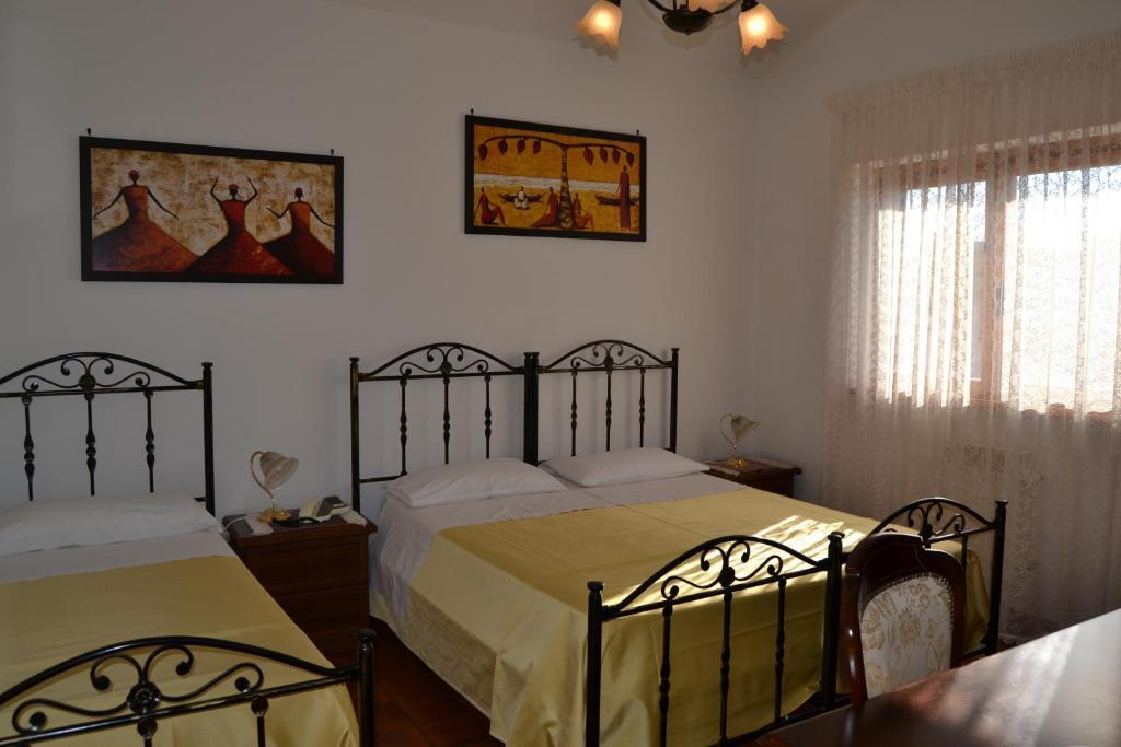Hotel Canusium Каноса-ди-Пулья Номер фото